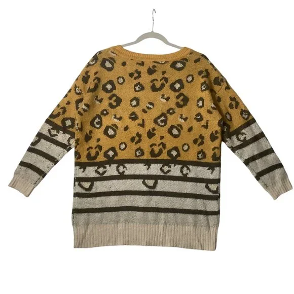 Sleek by R7‎ Leopard Animal Print Striped Sweater Women Medium Knit - Picture 6 of 6